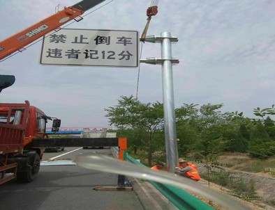 娄底娄底河南交通标杆悬臂定制